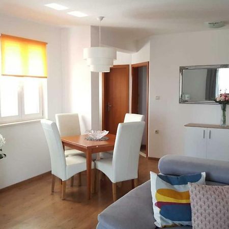 Cozy Apartment With Sea View Kaštela Exteriér fotografie